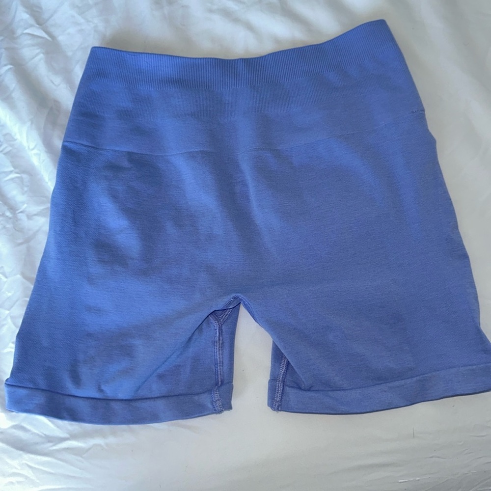 Alphalete amplify shorts